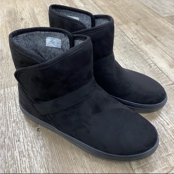 đź–¤CROCS Bootiesđź–¤ - Picture 1 of 6